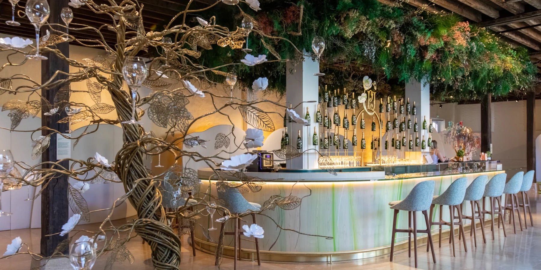 Wines Perrier-Jouët Champagne